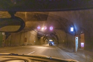 לאחר שיונה יהב התחייב לנסיעה חינמית: שוב עליית מחירים במנהרות הכרמל